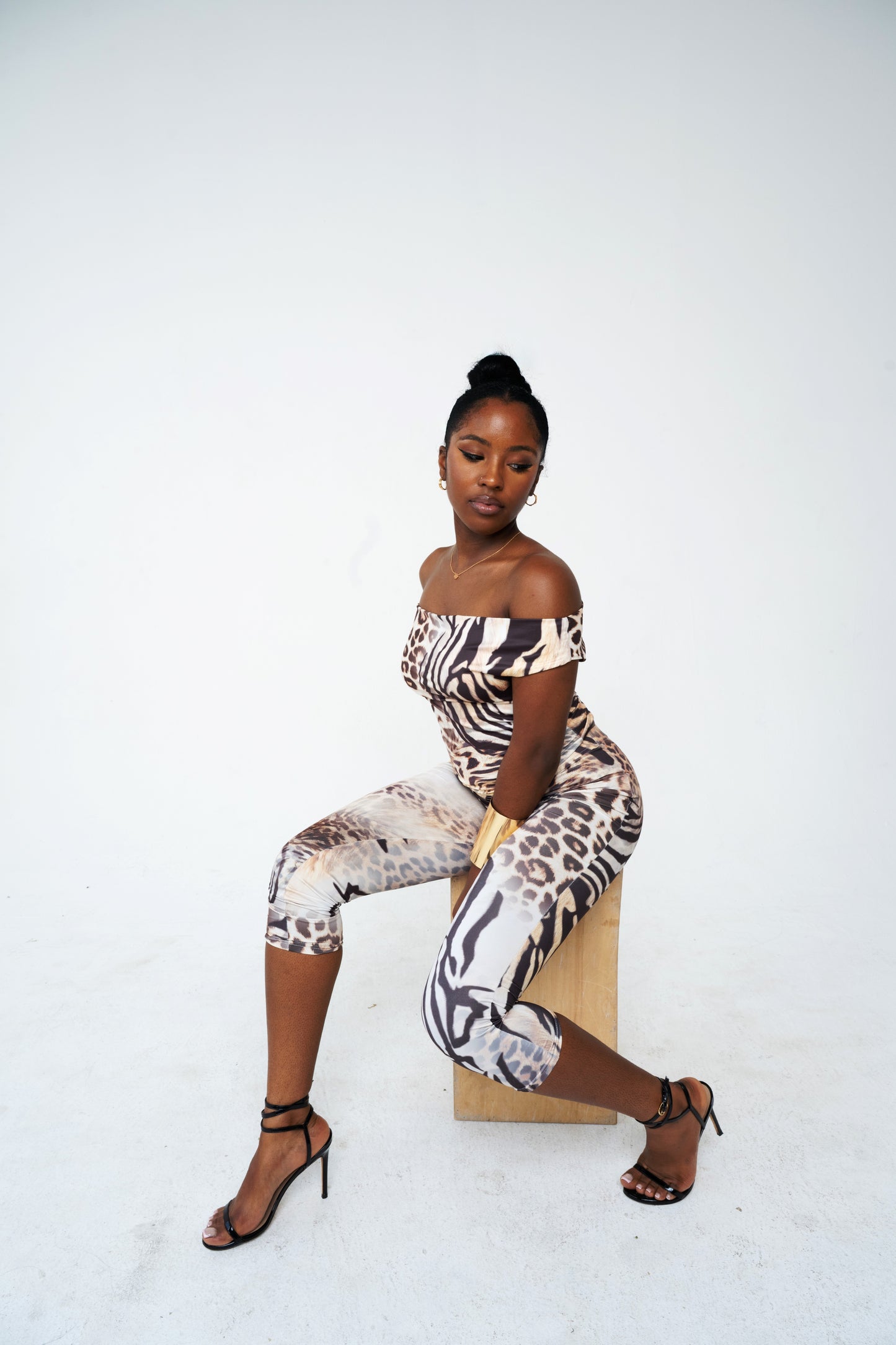 "Wild Thangs" – Two-Tone Animal Print Set